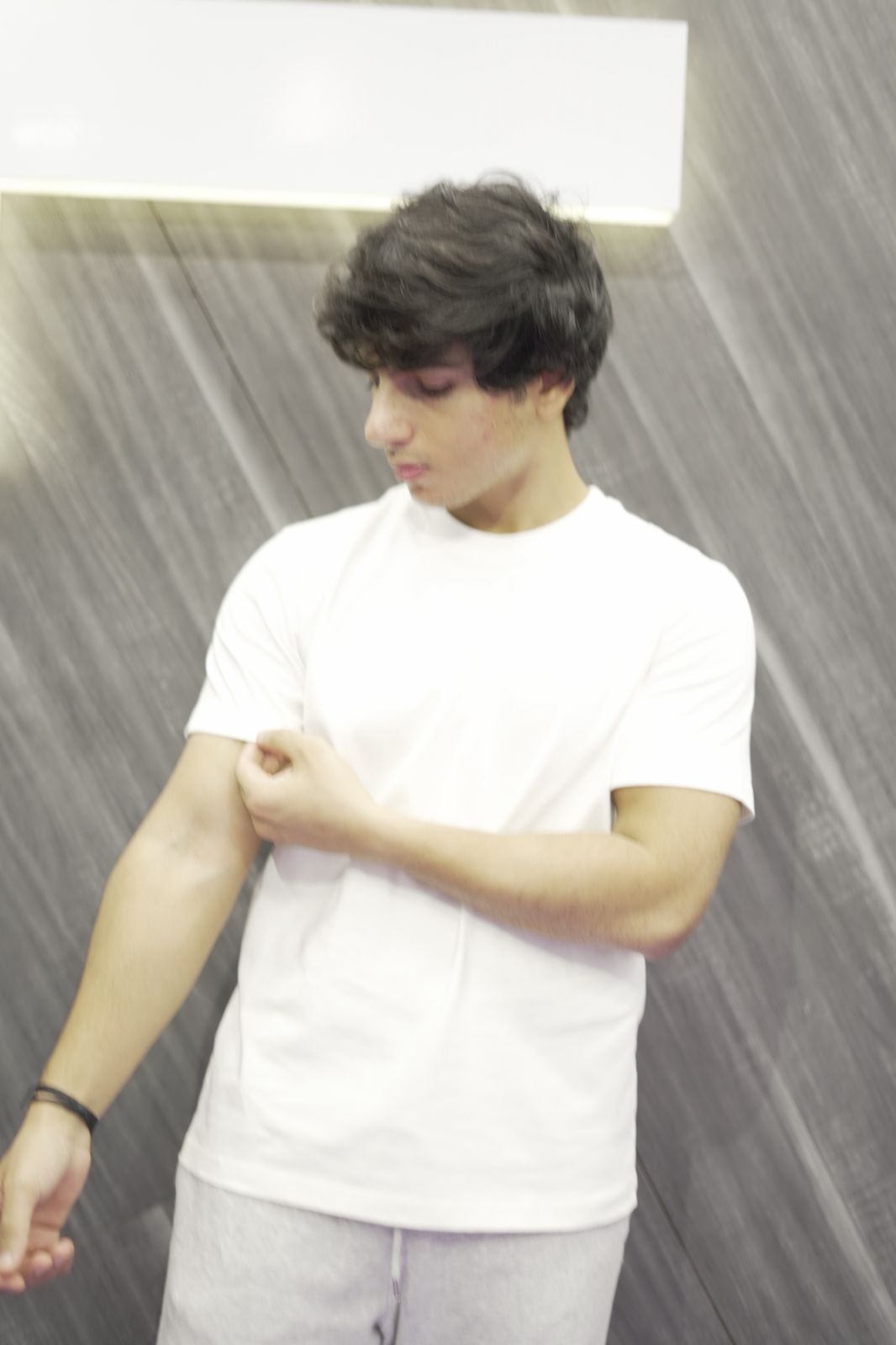 White basic T-shirt | Regular fit | Soft & breathable fabric